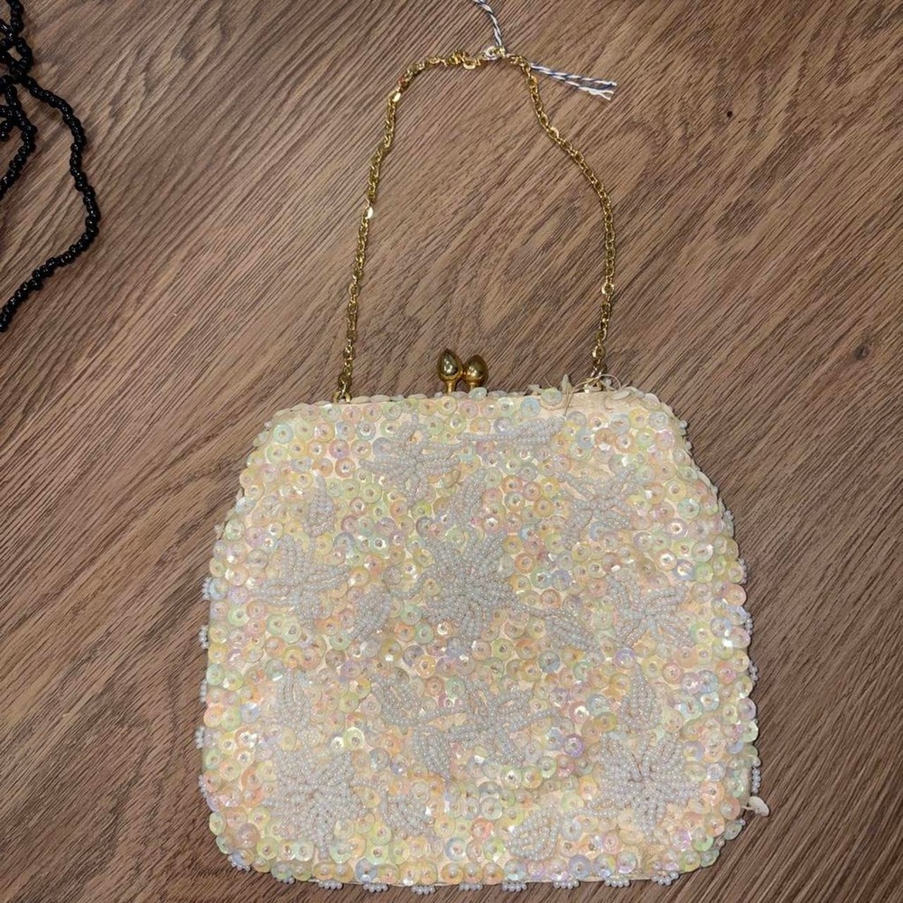 Vintage purse